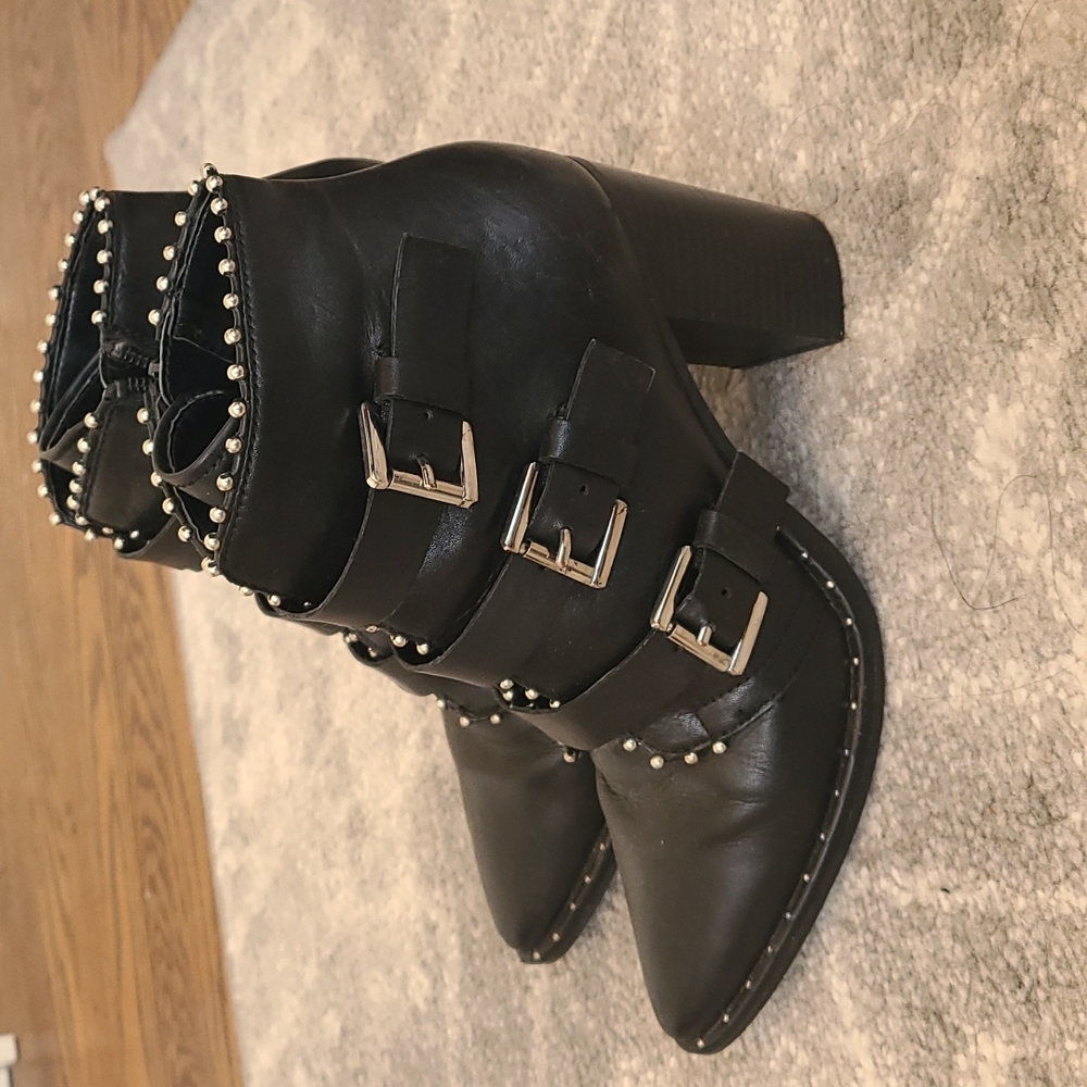 Steve Madden block heel boots
